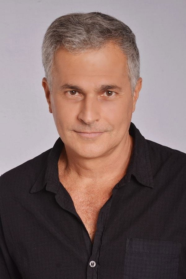 Ronaldo Gontijo as Stanley Schamlos in The Orca