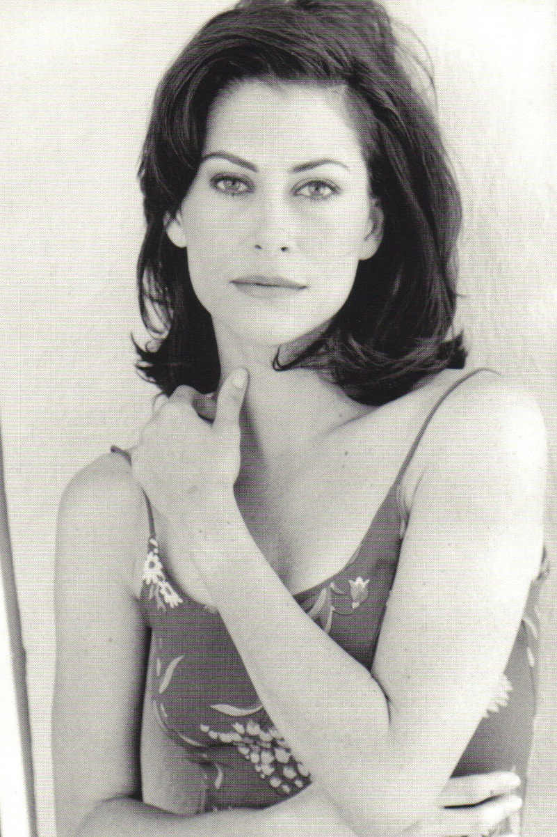 Roxana Zal as Katie Griffin in Her Married Lover