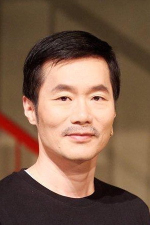 朱宏章 as Instructor Bai in Detention