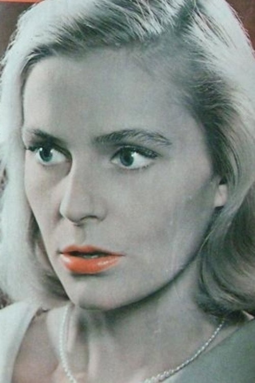 Gio Petré as Rike in The Cats