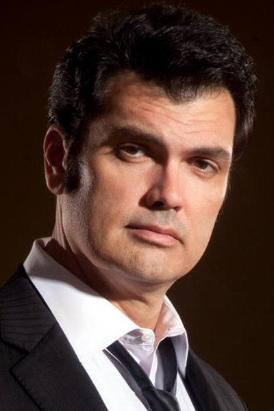 Larry Wade Carrell as Sheriff Maddox in Girl Next