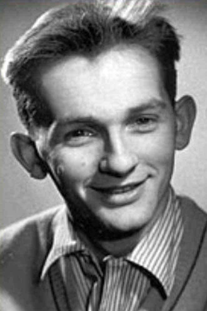 Andrzej Herder as Militiaman in I Hate Mondays