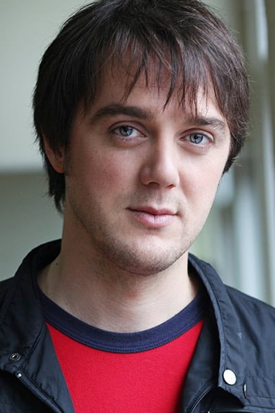 Vincent-Guillaume Otis as Étienne Dalphond in Ruptures
