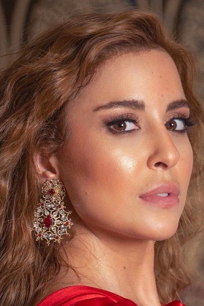 سارة أبي كنعان as Zeina in Bil Haram