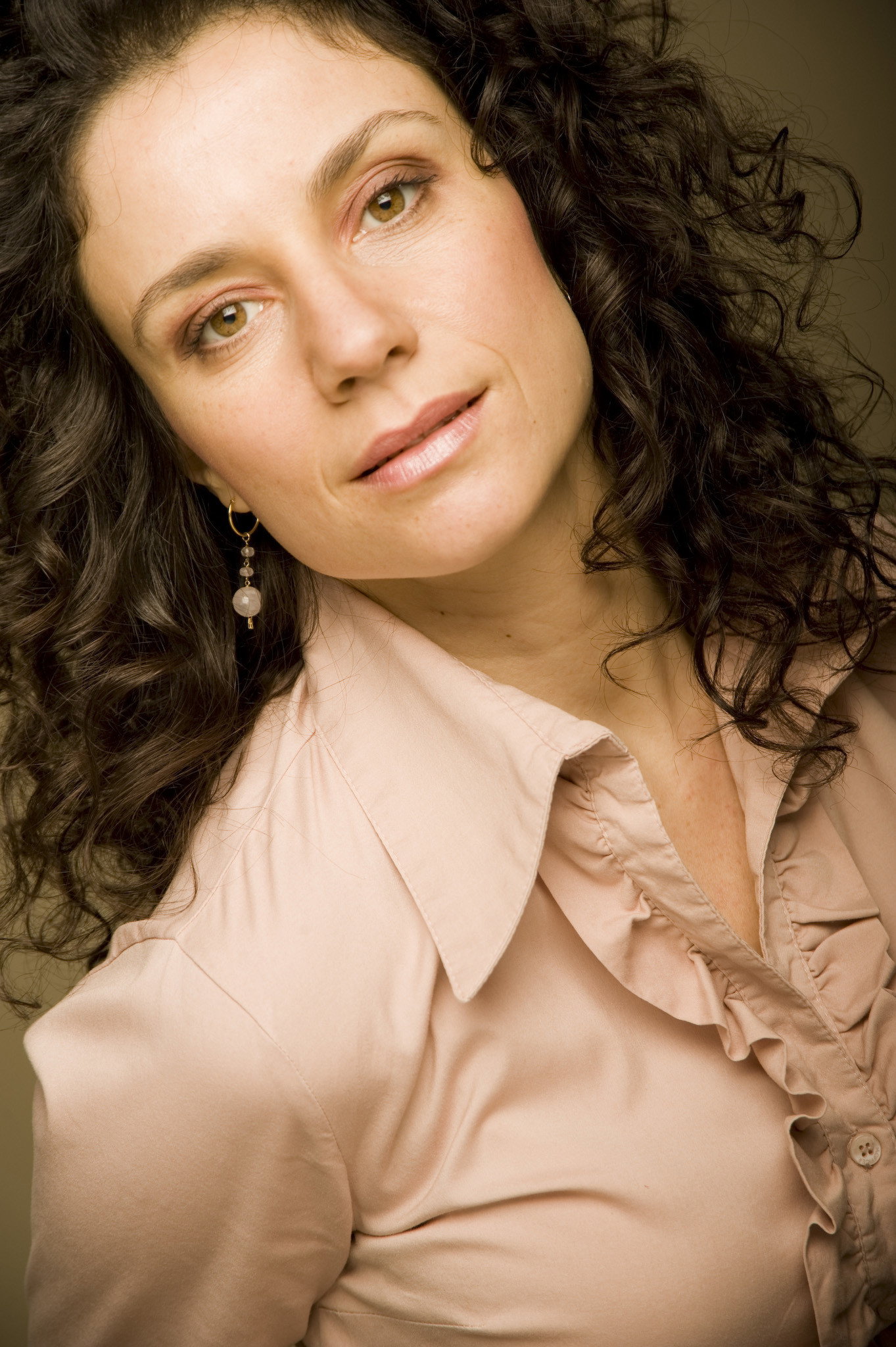 Fernanda Carvalho Leite as Mulher no filme de terror in Lane 4