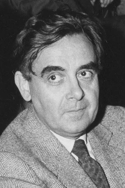 Bernard Pivot as Bernard Pivot in Forgery and the Use of Forgeries