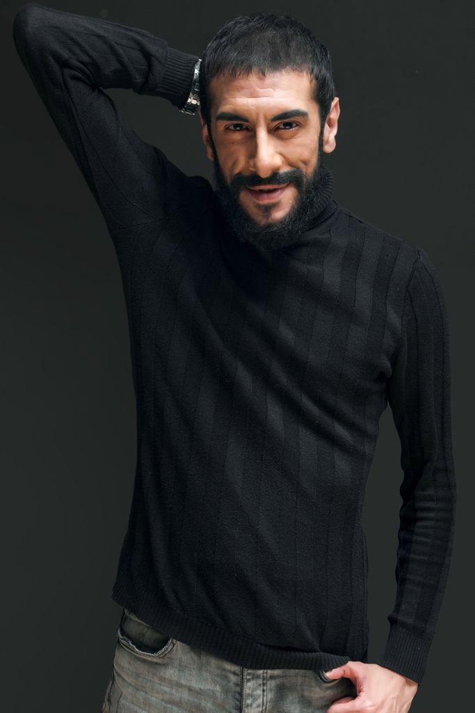 Kayhan Pinç as Ganyotçu'nun Kardeşi in Kolpachino 4 4's