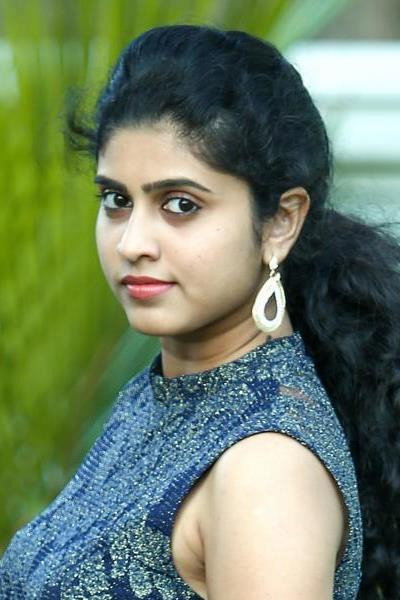 Rasna Pavithran as Aishwarya in Oozham