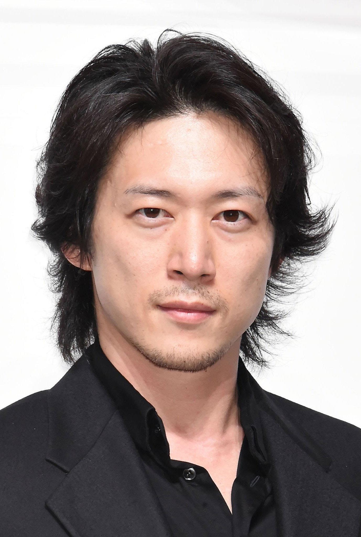 宮尾俊太郎 as Kikunosuke Higo in My Housekeeper Nagisa-san
