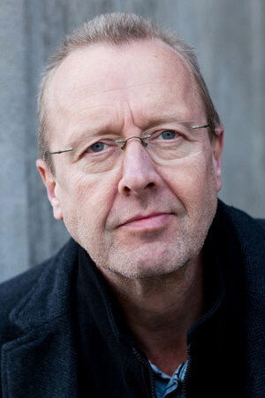 Dominik Bender as Budenbesitzer in Aquaplaning