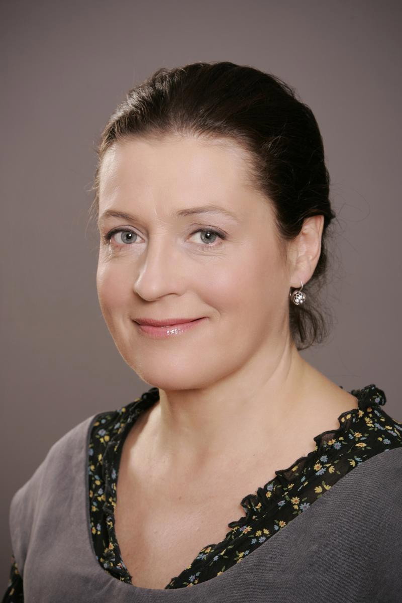 Anne Reemann as Anna Kosk in Black Widows