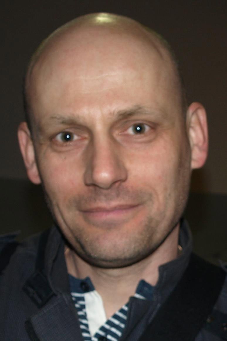 Maciej Wierzbicki as Max 'Augustino' in The Magic Tree