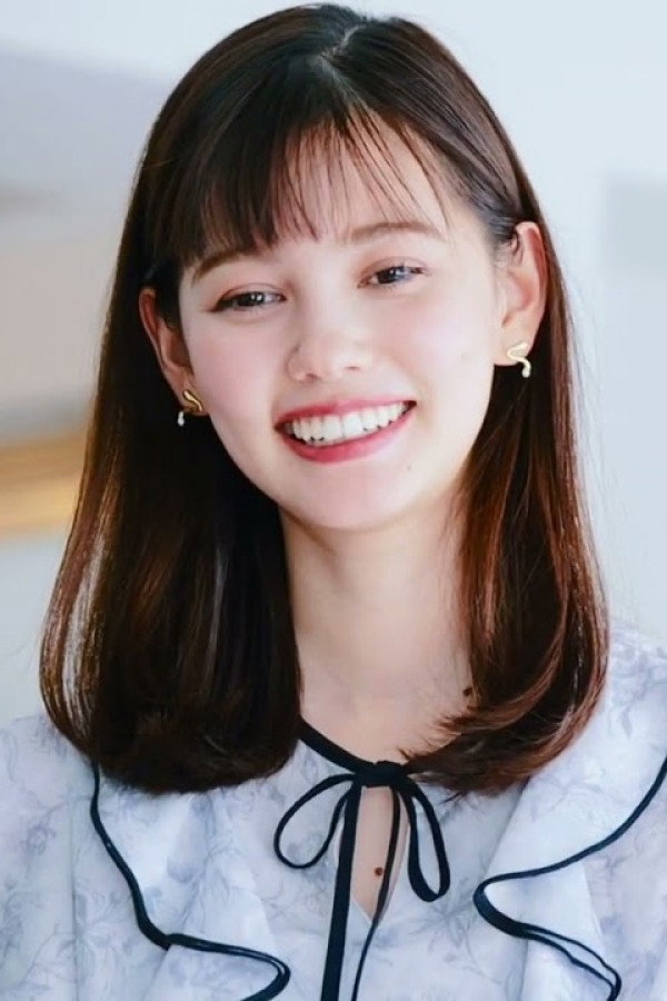 村上愛花 as Hymeno Ran / Kamakiri Ohger in Ohsama Sentai King-Ohger vs. Donbrothers