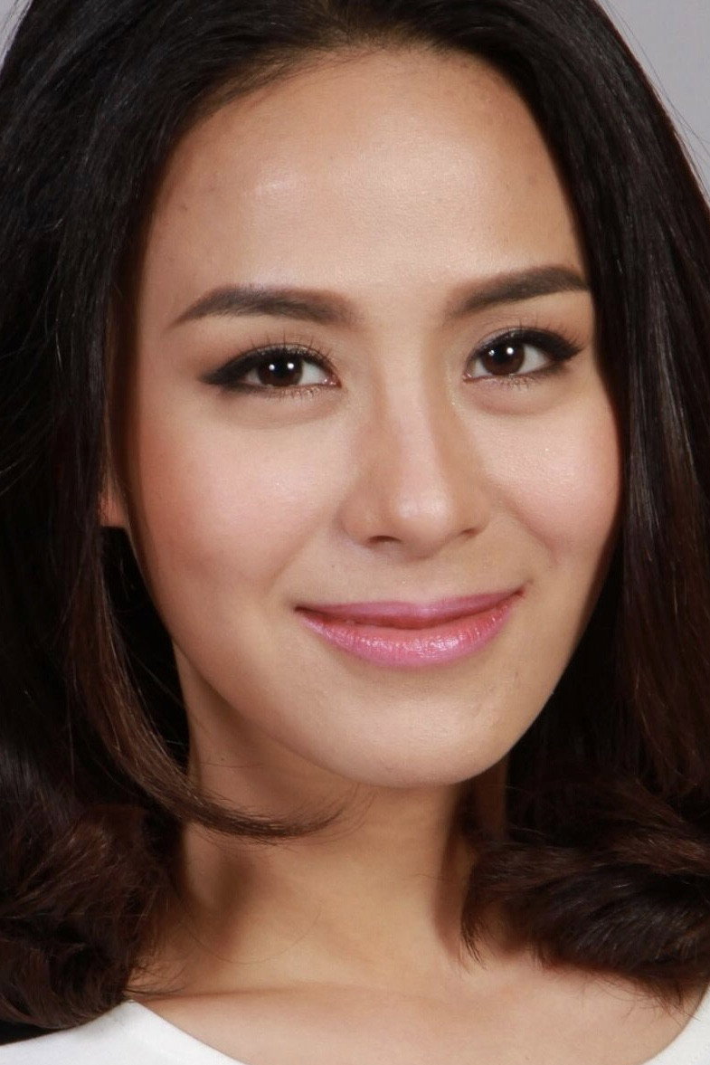 คะนึงนิจ จักรสมิทธานนท์ as Princess Maneesala in Dung Duang Haruetai