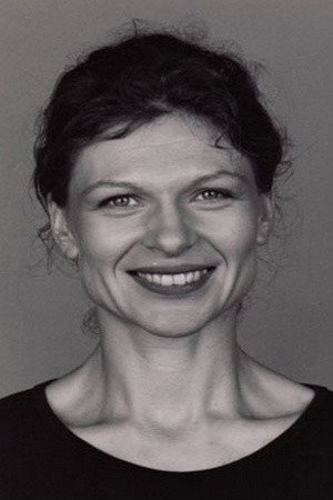 Jolanta Juszkiewicz as Mother of 'Dziki' and Igor in Totem