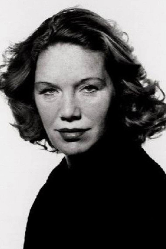 Elisabeth Flickenschildt as Edna Stone in Death Runs After Them