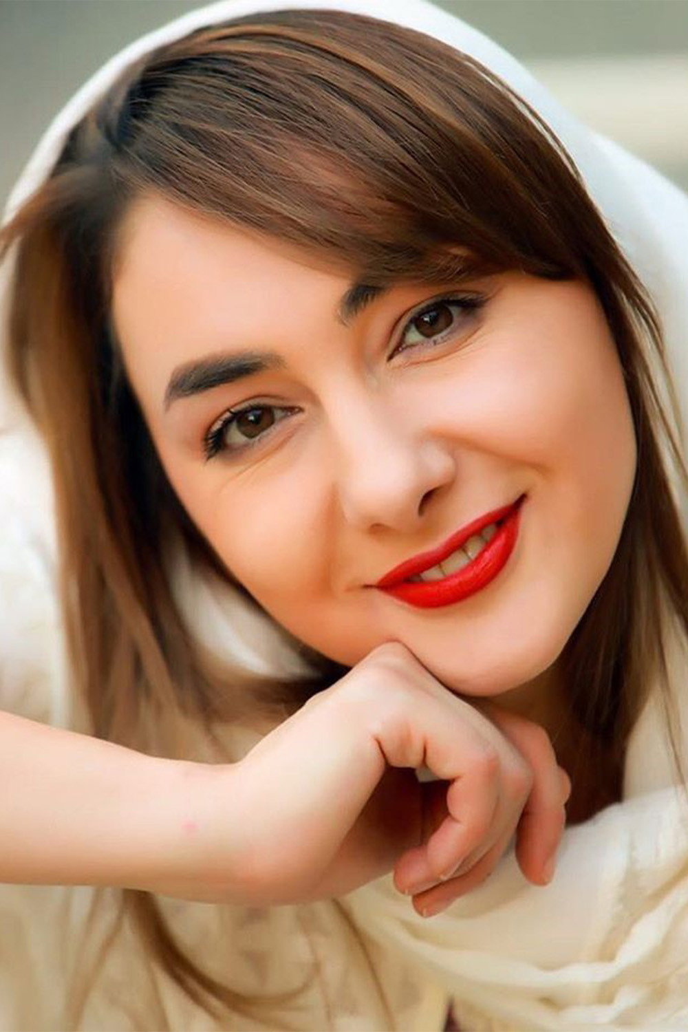 هانیه توسلی as Roya in White Nights