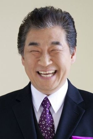 김경룡 as Lee Jang in Let Free the Curse of Taekwondo