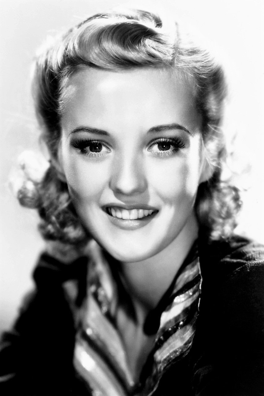Phyllis Brooks as Gloria Seabury / Jeanette Hardwick in Foolish Hearts