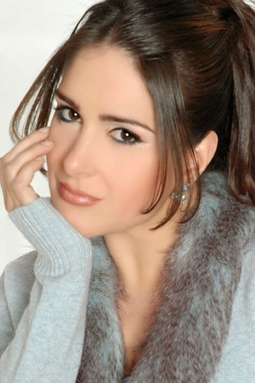 Merna Walid as كاميليا in ابتدائية لماما