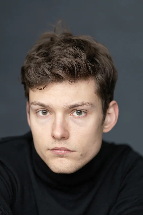 Lion Wasczyk as Nick Diamond in Misfit