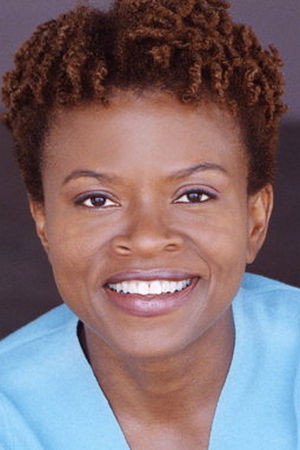 Monnae Michaell as Lisa Jefferson in Flight 93