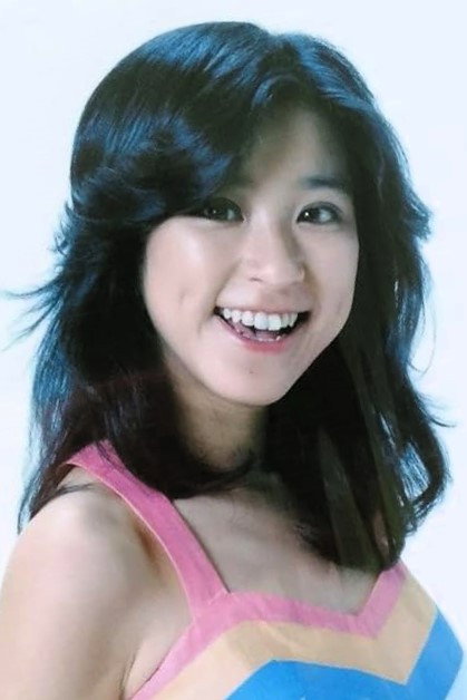 竹田かほり as Hitomi Murakawa in Hawaiian Love: Dangerous Honeymoon