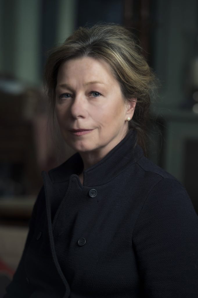 Jane Menelaus as Glenys Holmes in Healing