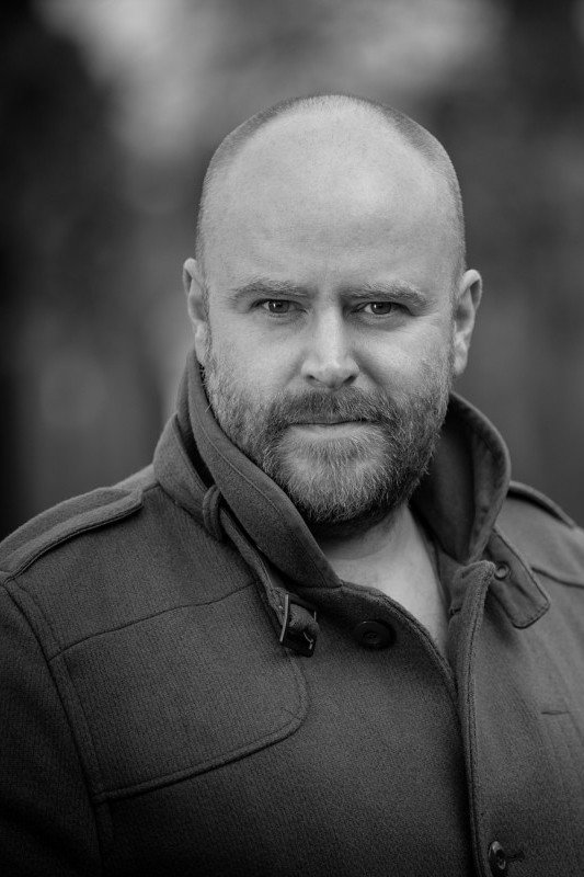 Wouter Bruneel as Gilbert in Scratch My Back