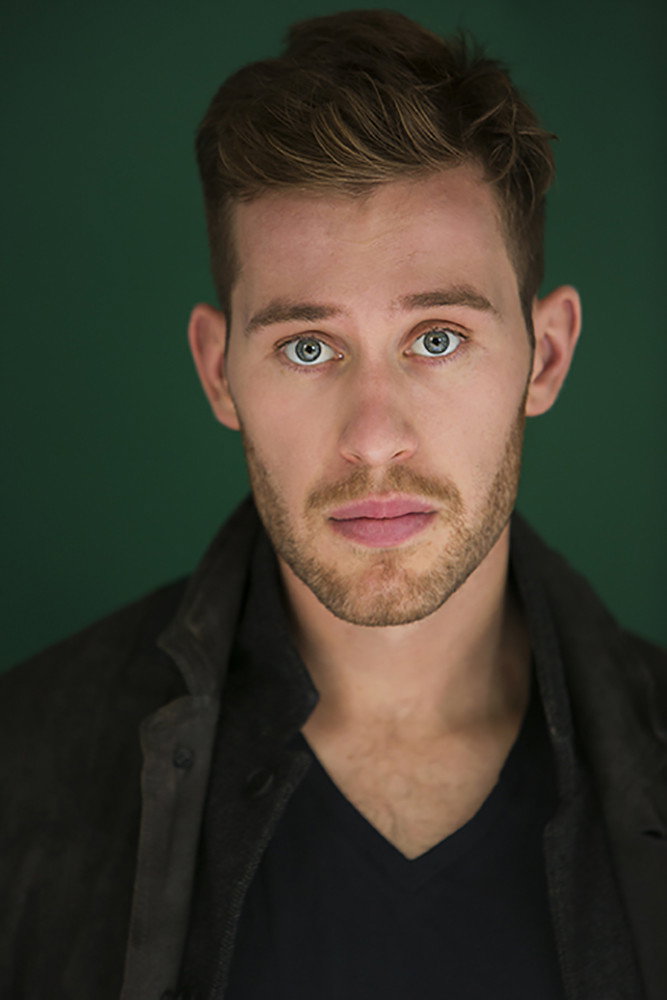 Christopher Crema as Martin in Fedz