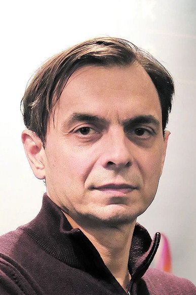 Bojan Žirović as Bane in The Beheading of St. John the Baptist