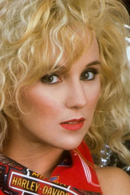 Melanie Moore as Jennifer Tillson in The Visualizer