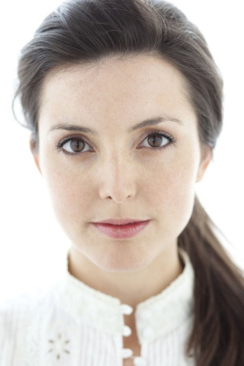 Liesha Ward-Knox as Jenny in Older