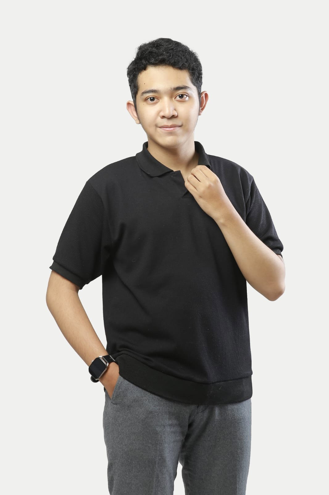 Bram Wicaksana as Anto in Penghulu Setan