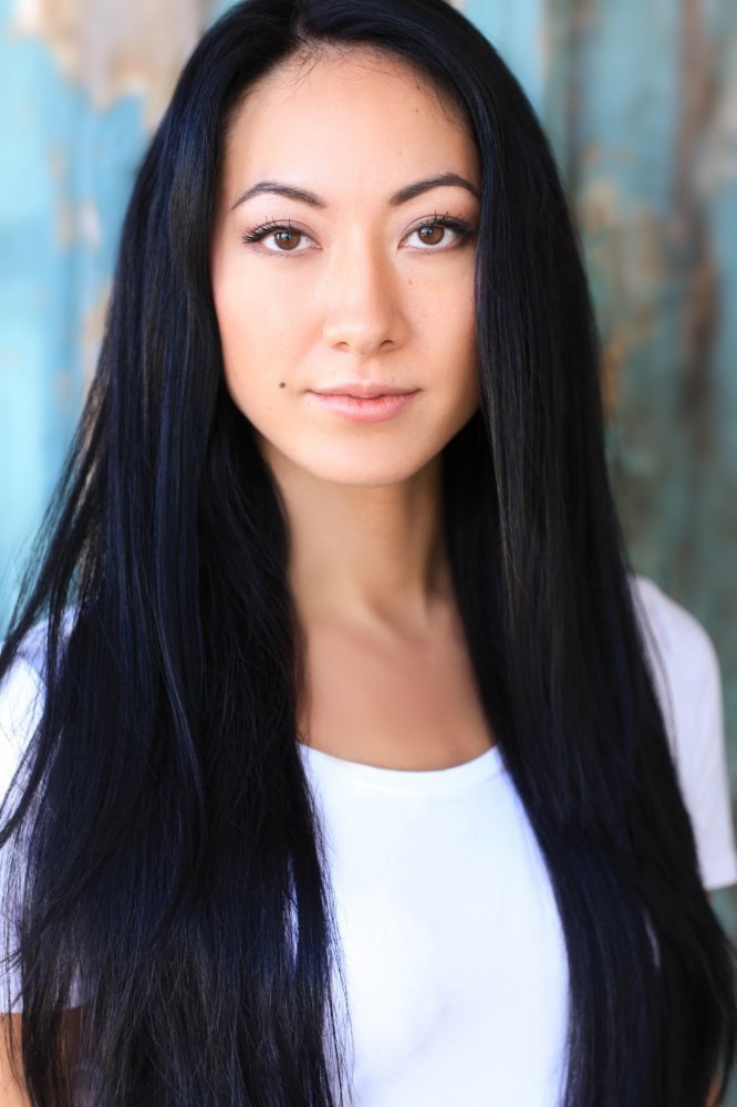 Faye Viviana as Juliette in Bird