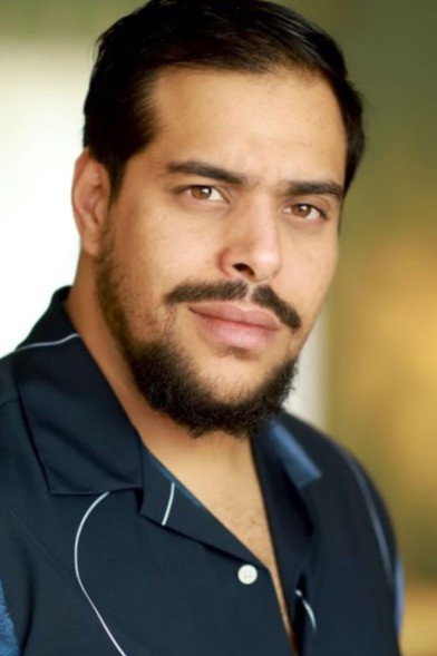 Aziz Aboudrar as Rafik in Just a moment