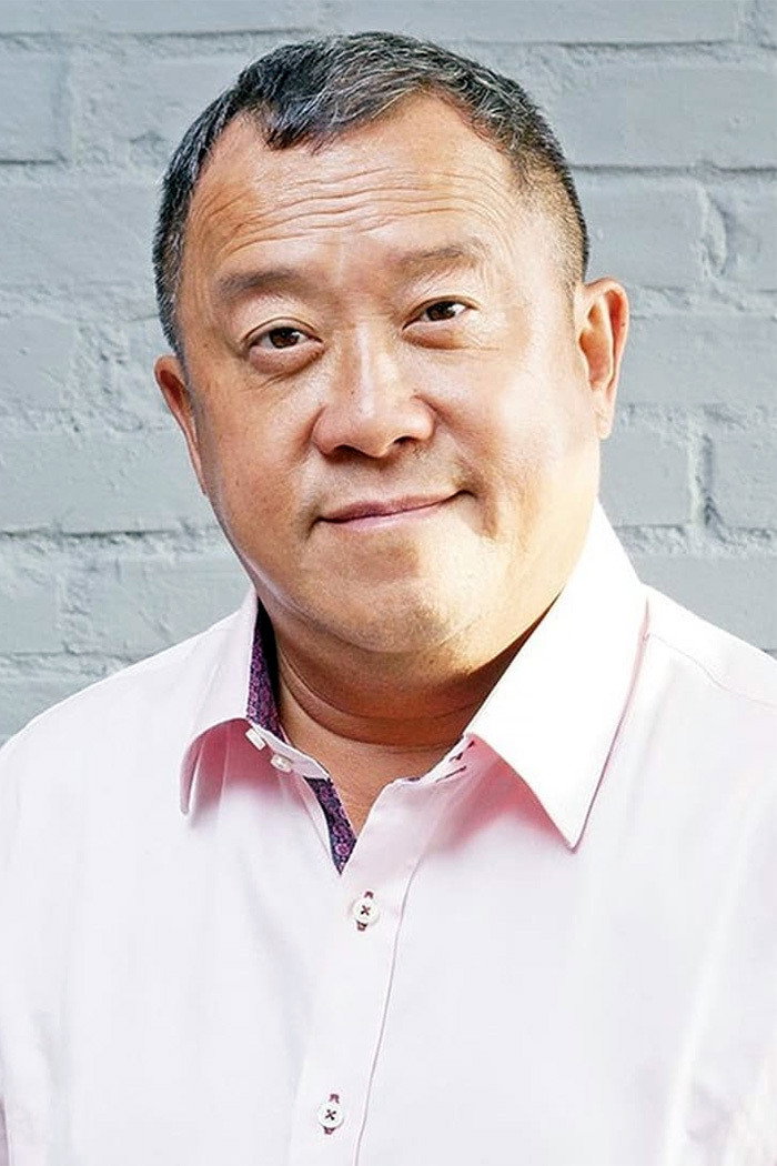 曾志偉 as Self - Host in Asia Super Young