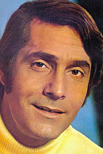 Wilson Fragoso as Eduardo Altamirano in Conflito