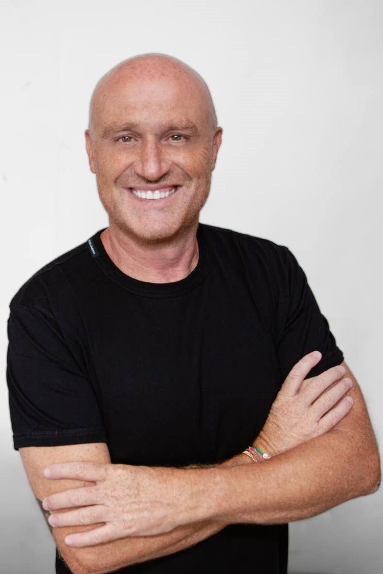 Rudy Zerbi as Self - Singing Judge in Amici di Maria De Filippi