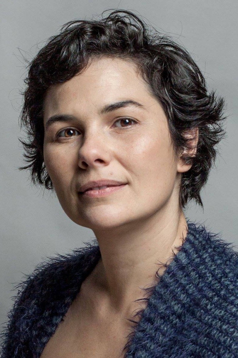 Carla Chambel as Marina Marques de Jesus in Welcome to Beirais