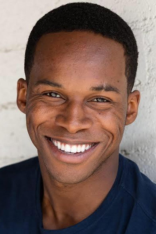 Akono Dixon as Shawn in Spring Breakthrough