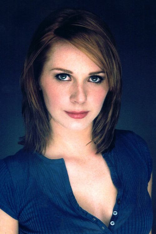 Jessica Greco as Kelly in Treed Murray