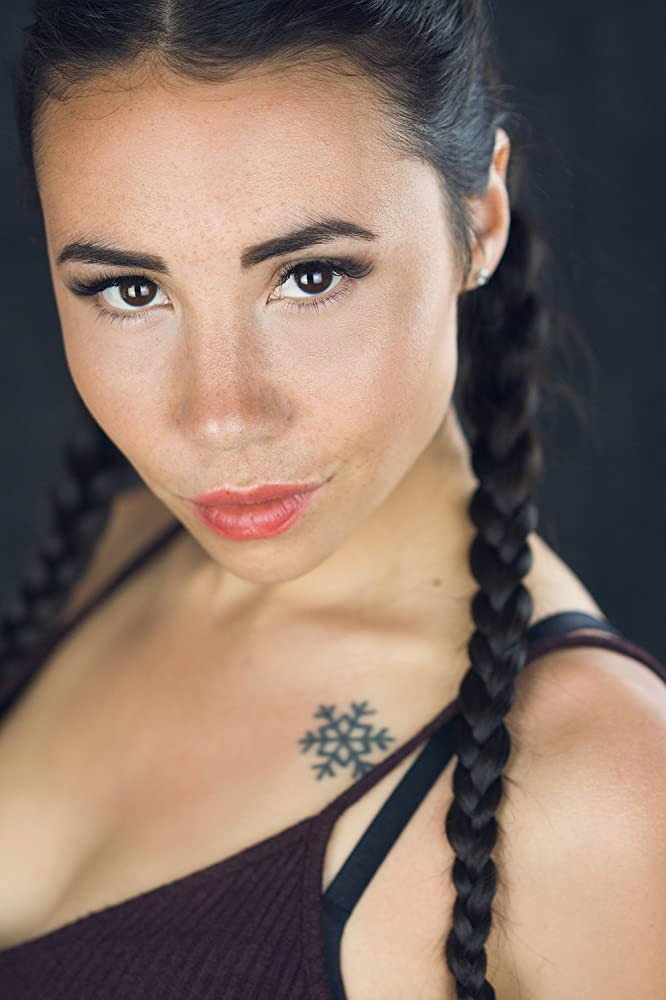 Marika Sila as Ishkode in Finality of Dusk