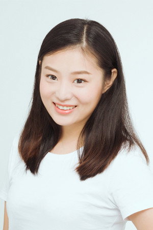 Shuai Zhou as 风铃儿/Feng Linger (voice) in Soulmate Adventure