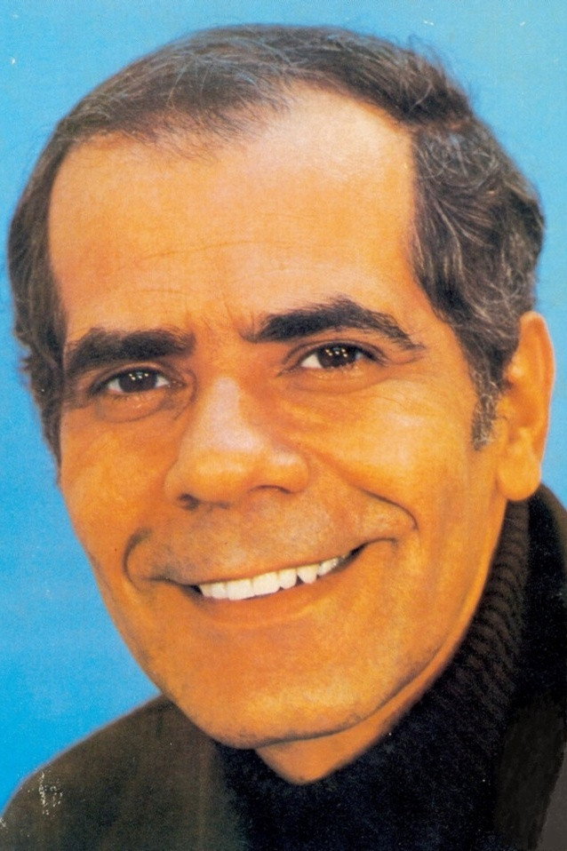 Ivan Mesquita as Ramon Eredia in Canção para Isabel