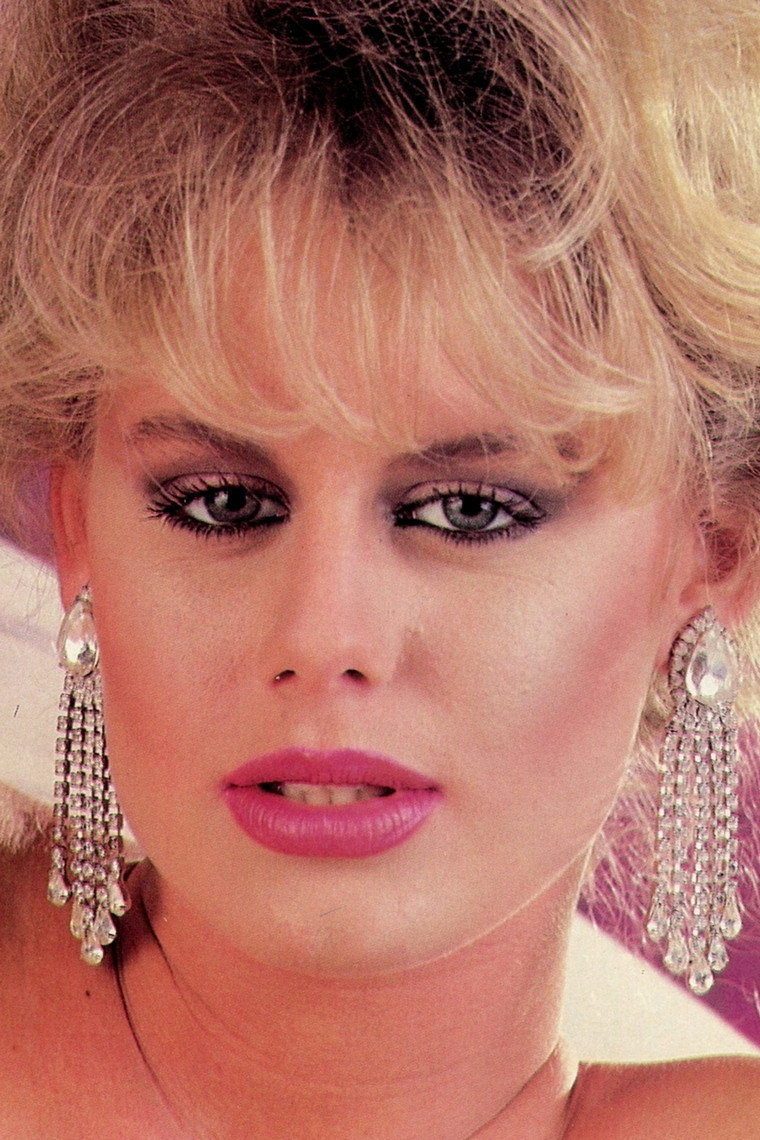 Jamie Summers as Kit in Night Rhythms