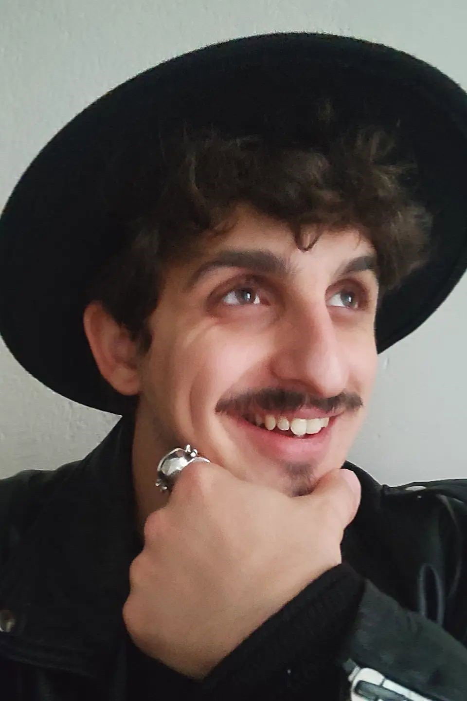 Óscar Lasarte as Ángel in The Dinner