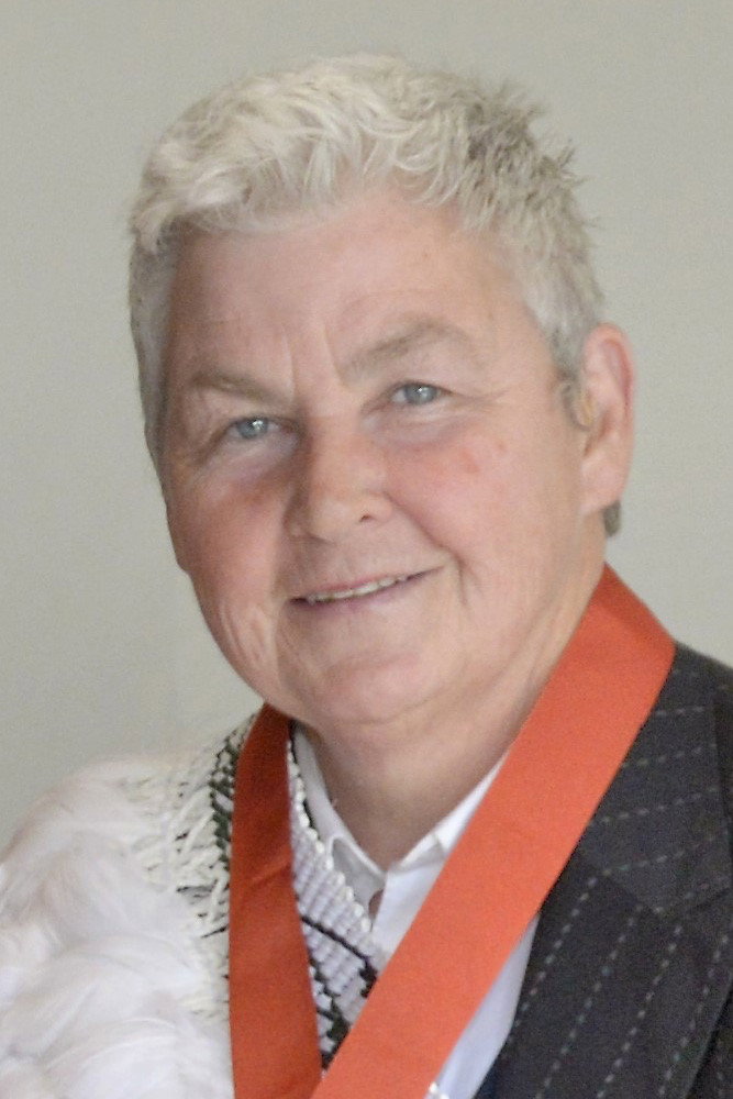 Lynda Topp as Self in Topp Class: A Topp Twins Tribute Concert