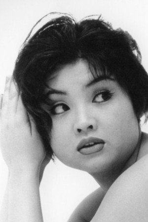 春川ますみ as Haruyo Kobayashi in Play it, Boogie-Woogie