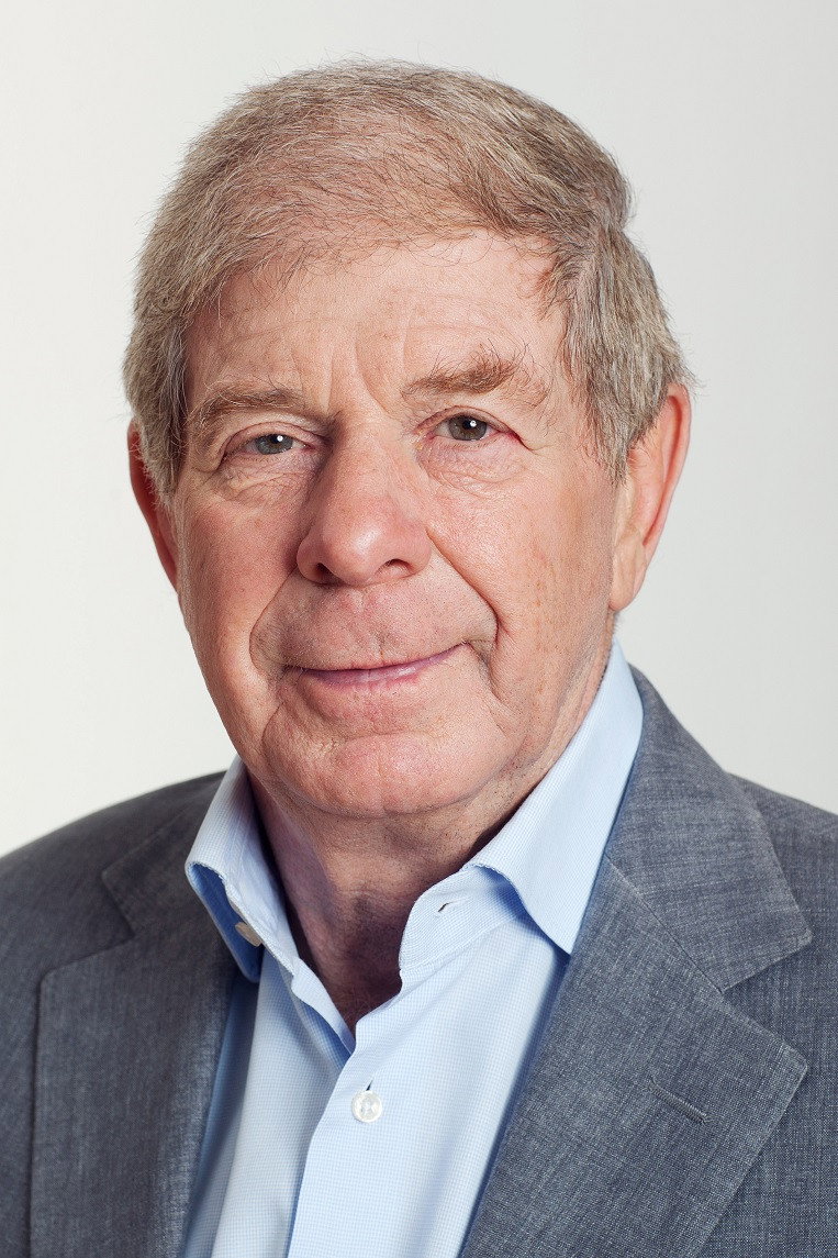 Frits Barend as Host in Barend en Van Dorp
